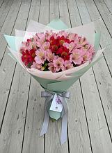 Букет цветов из:  Альстромерии в Воскресенское Тульская область