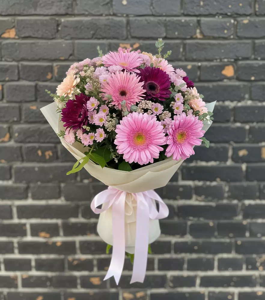 Букет цветов из: Герберы и Хризантемы в Воскресенское Тульская область