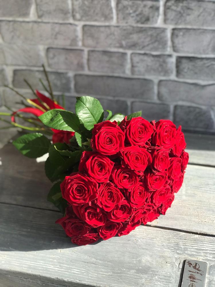 Букет Красные розы Фридом в Воскресенское Тульская область