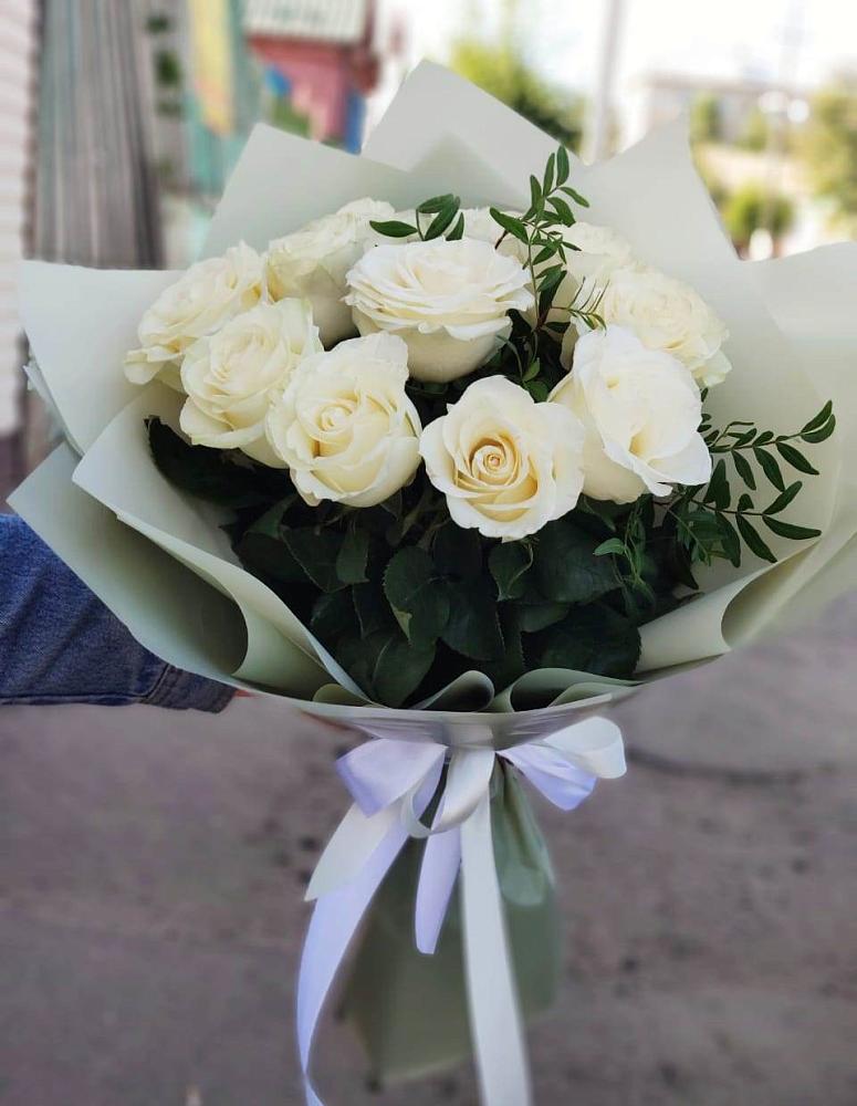Букет Белые розы Проуд в Воскресенское Тульская область