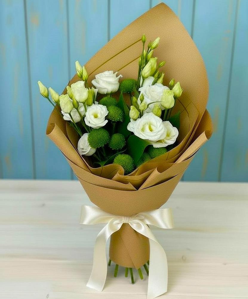 Букет цветов из: Хризантемы и Лизиантусы в Воскресенское Тульская область