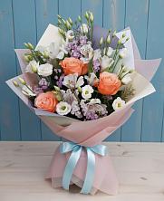 Букет цветов из:  Лизиантусы, Розы, Альстромерии и Гипсофила в Воскресенское Тульская область