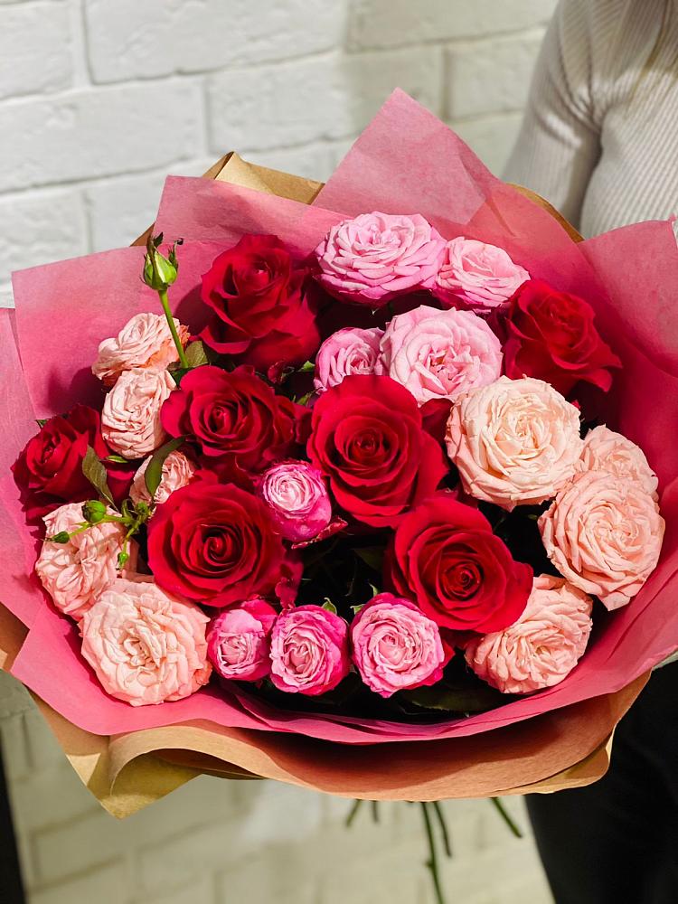 Букет цветов из: Розы в Воскресенское Тульская область