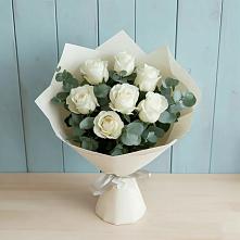 Букет Белые розы в Эвкалипте в Воскресенское Тульская область